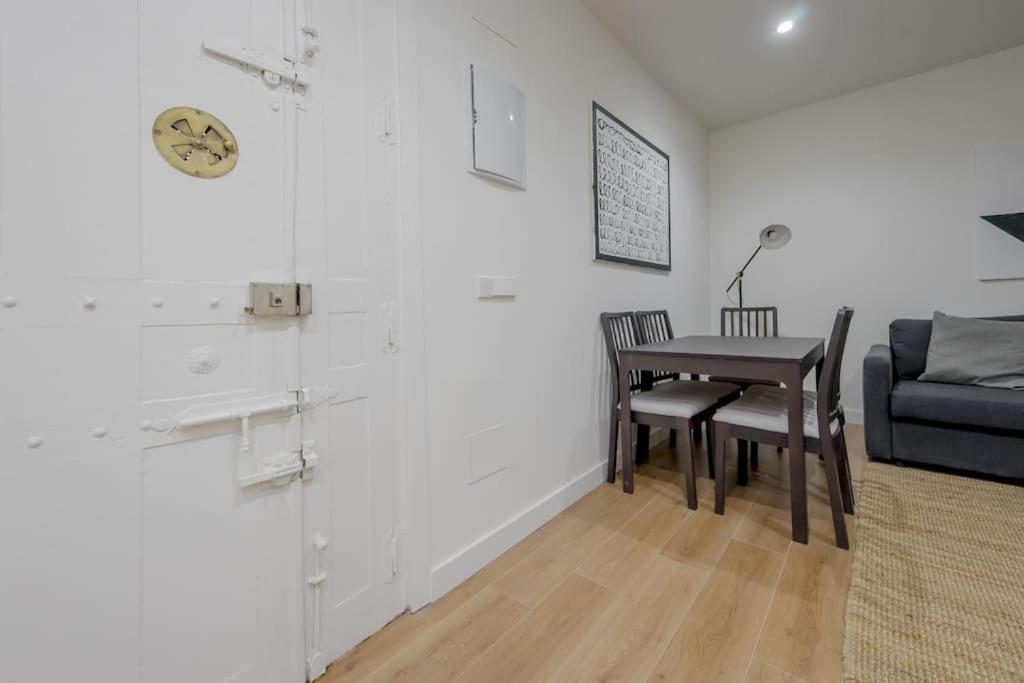 Cozy Apt Para 6Pax A Escasos Metros Del Retiro Madrid Esterno foto