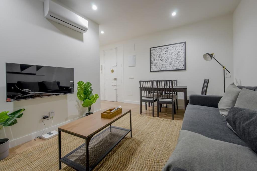 Cozy Apt Para 6Pax A Escasos Metros Del Retiro Madrid Esterno foto